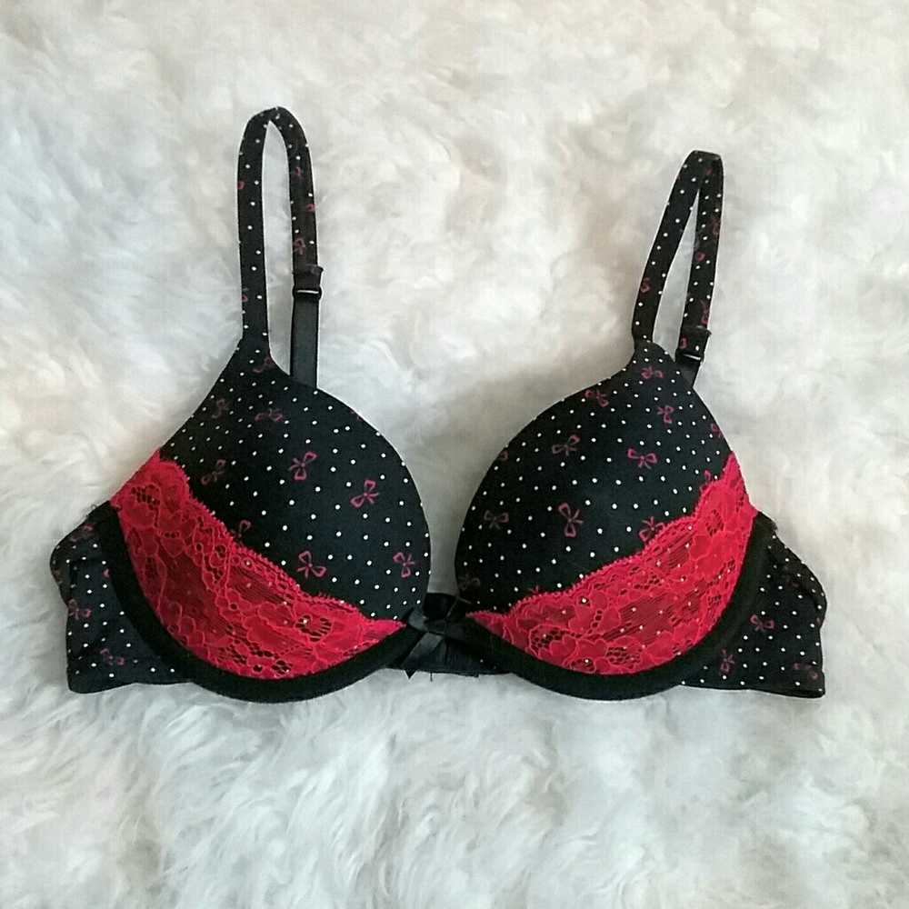 Pretty Red & Black Bra
